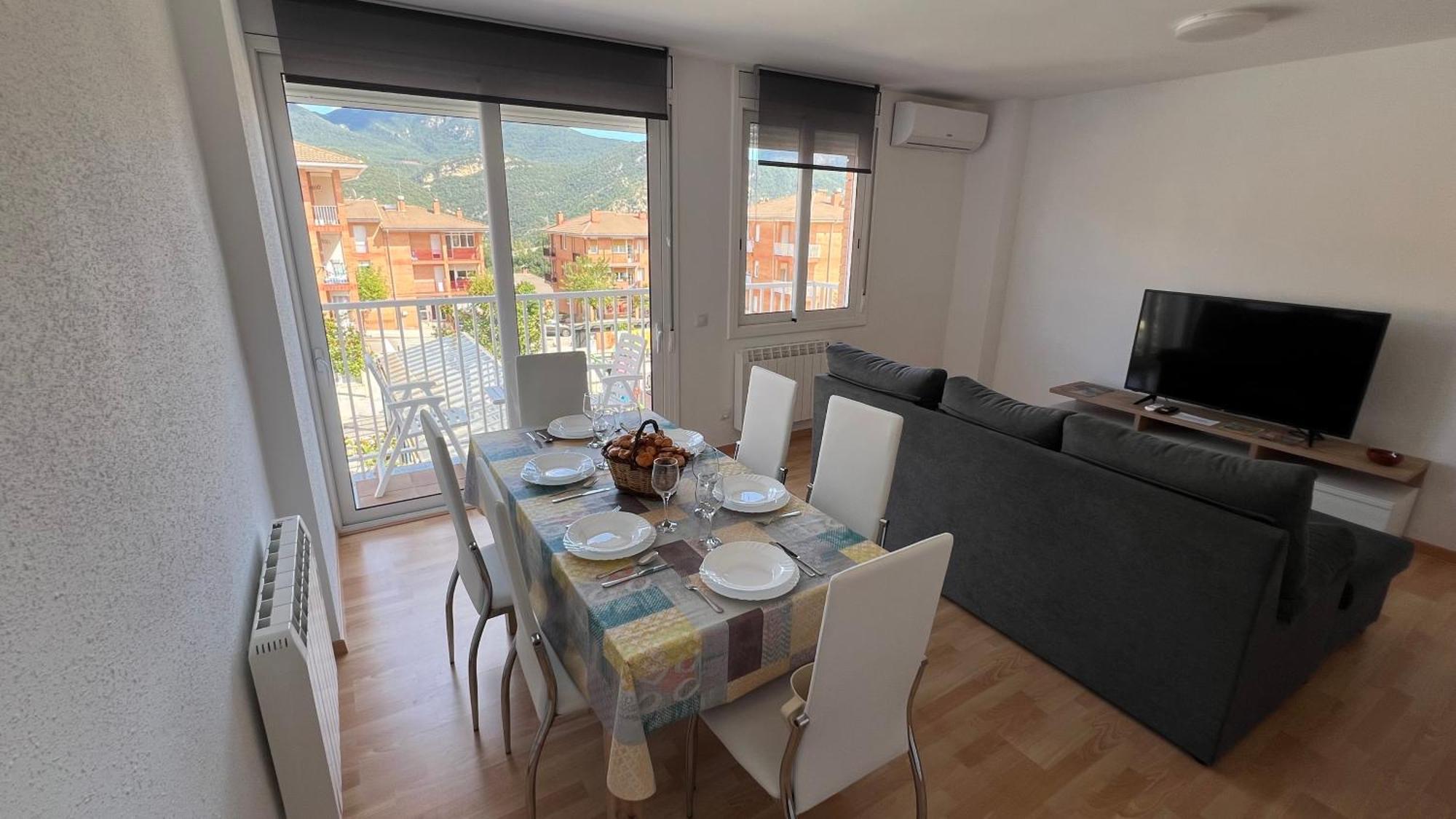 Apartament Acollidor Al Bergueda 6P Sant Jordi de Cercs Exterior photo